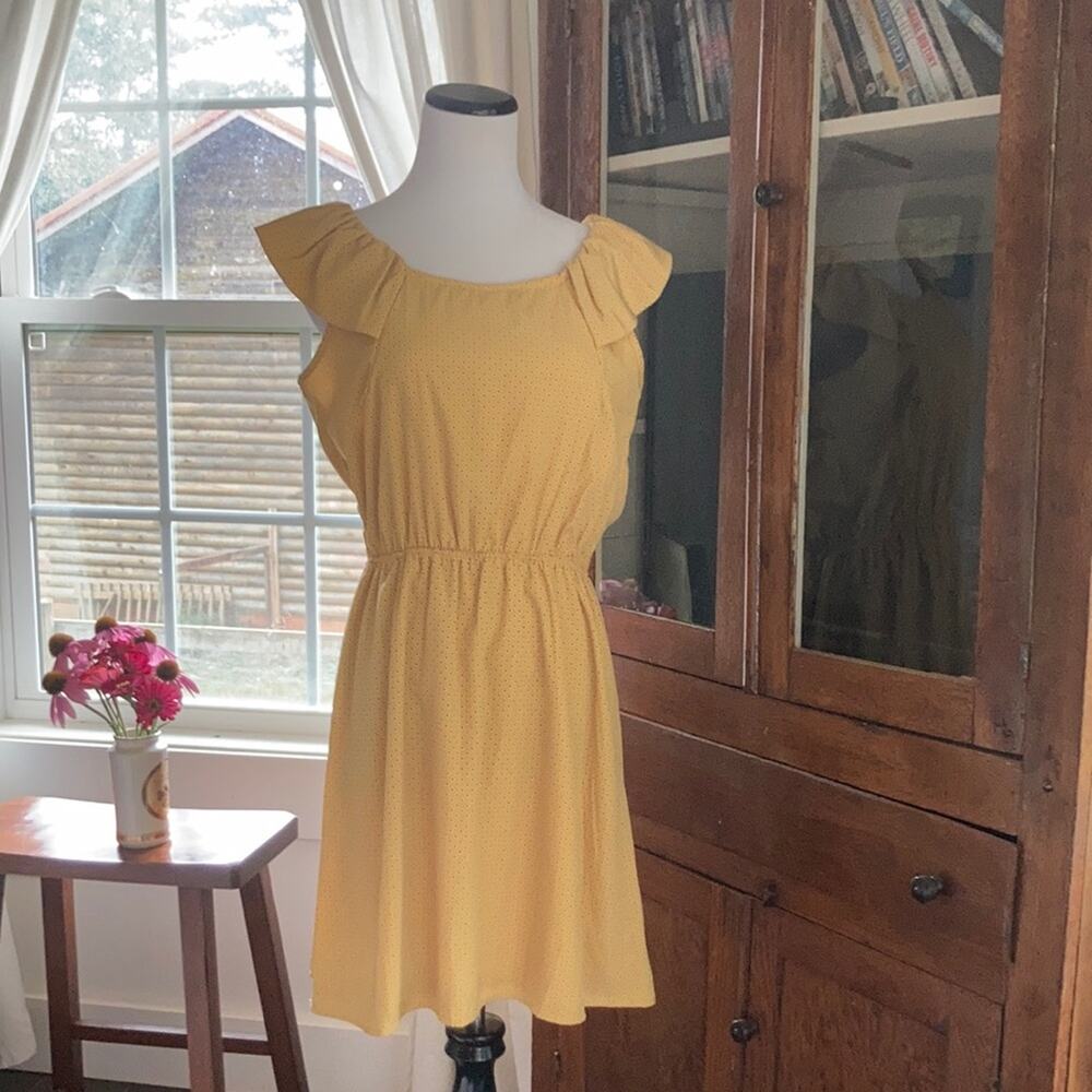 Ophelia Yellow Dotted Pullover Dress, Size M